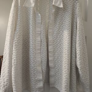 Josephine Chaus Cream Lace Button-Front Blouse - 18W